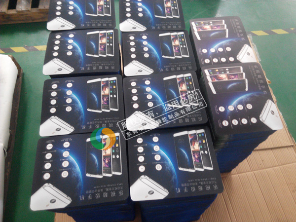 樂視鼠標墊成品區(qū)一角